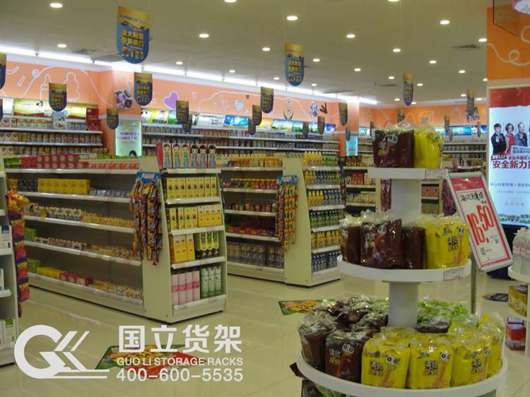 孕嬰店貨架實(shí)景圖