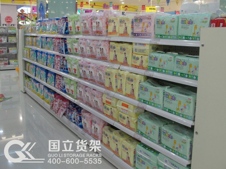 嬰兒紙尿褲中島貨架