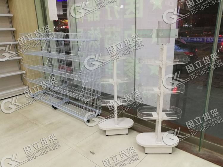 連鎖藥店貨架