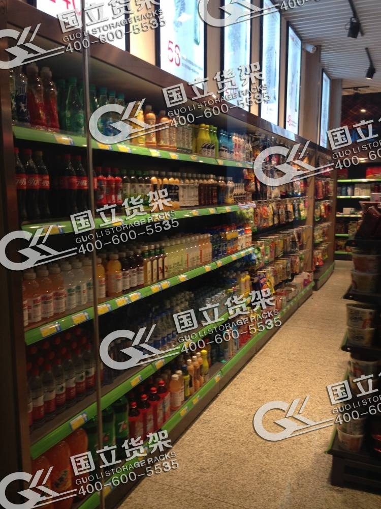 超市飲料貨架